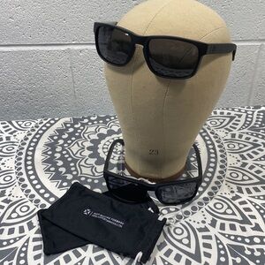 NWT Pair of black maxjuli sunglasses​​​​​​​​​​​